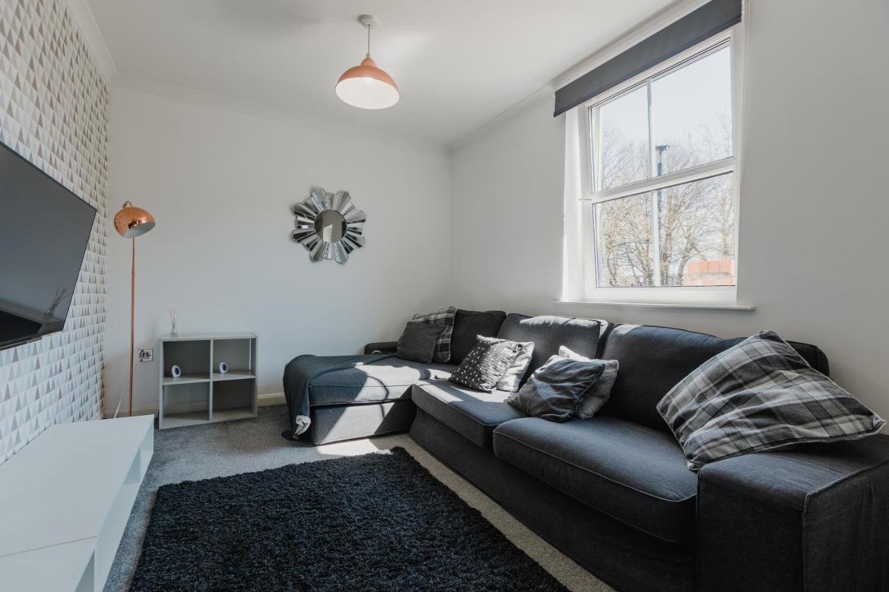 Hullidays - Theatre Side Apartment - Refurbished 2023 Kingston upon Hull Kültér fotó