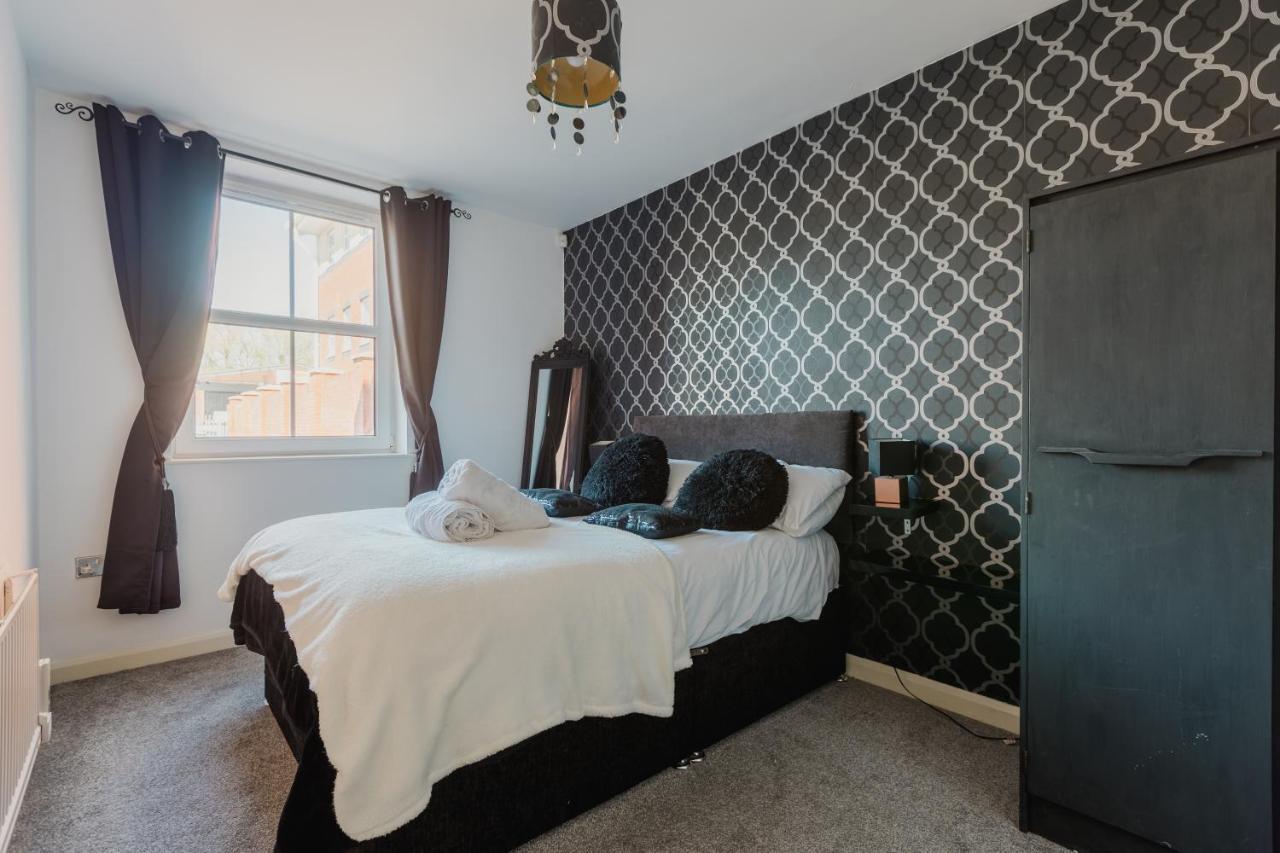 Hullidays - Theatre Side Apartment - Refurbished 2023 Kingston upon Hull Kültér fotó