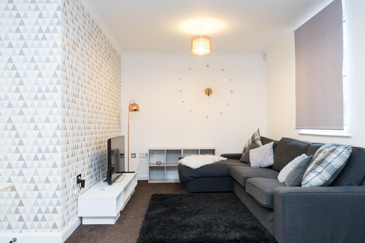 Hullidays - Theatre Side Apartment - Refurbished 2023 Kingston upon Hull Kültér fotó